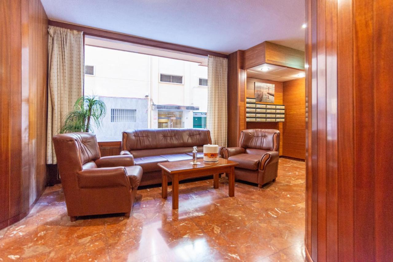 Faro, Bonito Apartamento En La Malagueta Malaga Zewnętrze zdjęcie